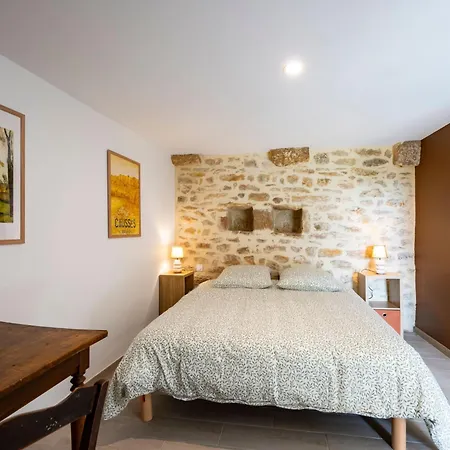 別荘 Domaine Les Mit Eigenem Garten By Interhome